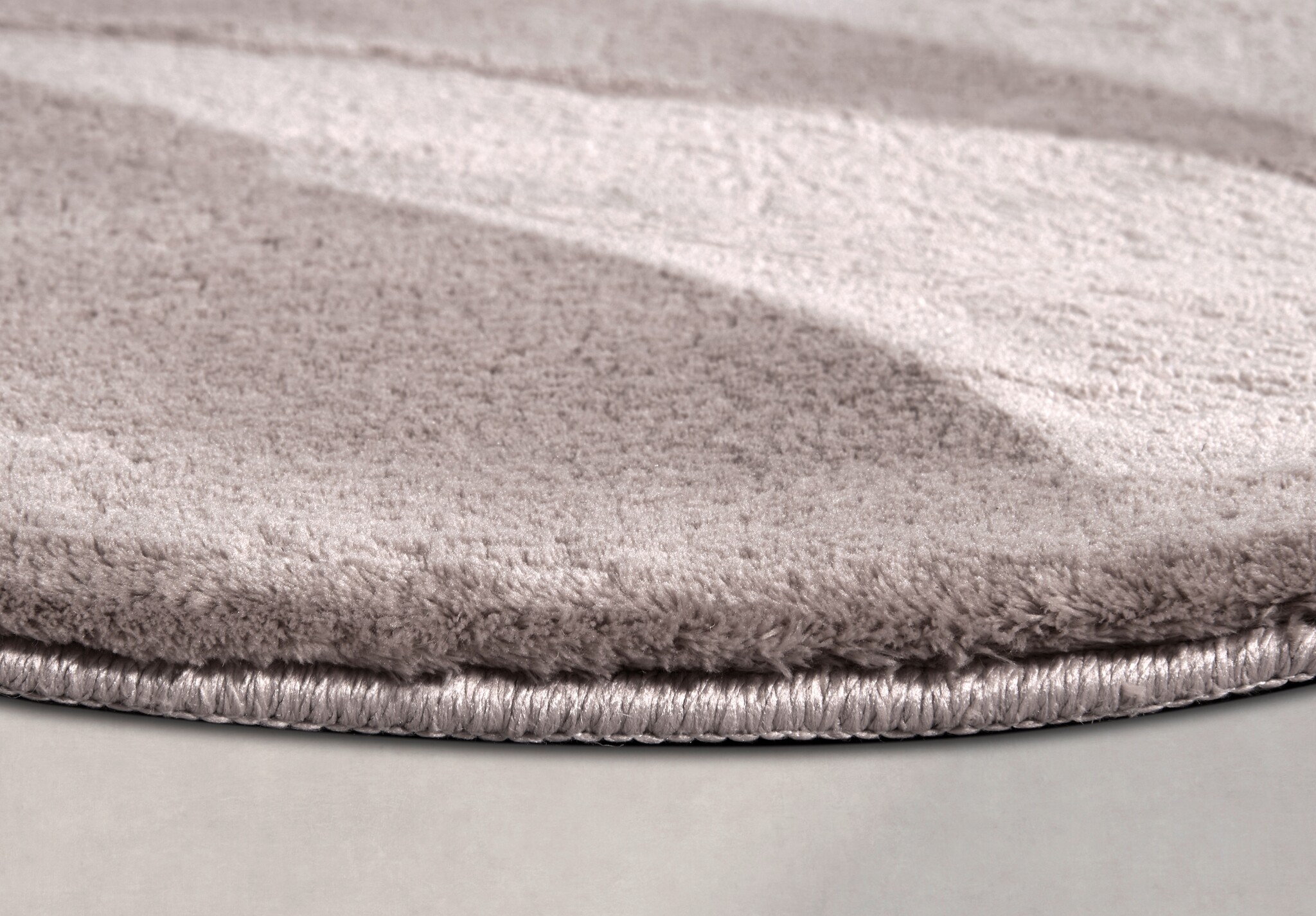 Villeroy & Boch Leon Hoogpolig Rond Vloerkleed Lichtgrijs