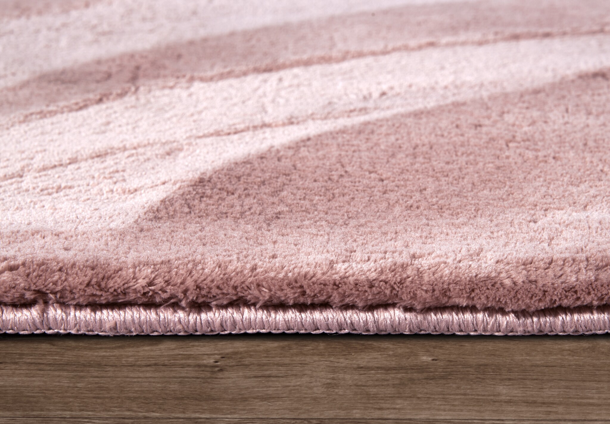 Villeroy & Boch Leon Hoogpolig Vloerkleed Oud Roze