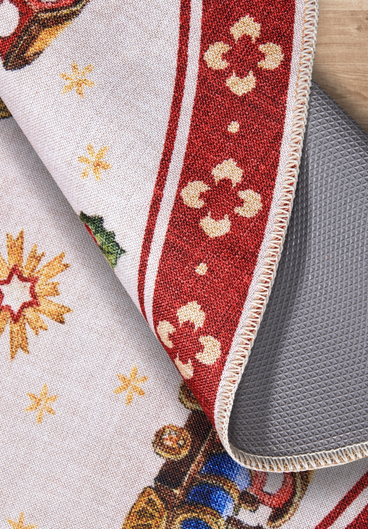 Villeroy & Boch Toy’s Delight Vloerkleed Nostalgisch Rood Multicolor