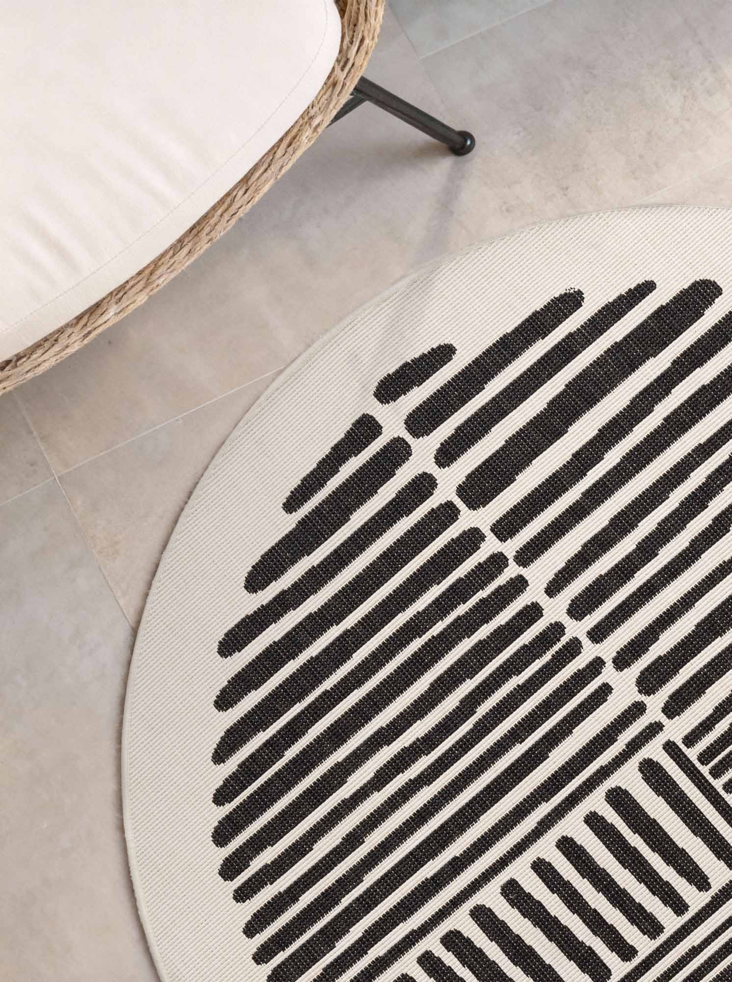 Ted Baker Haringey Rond Buitenkleed Zwart Wit