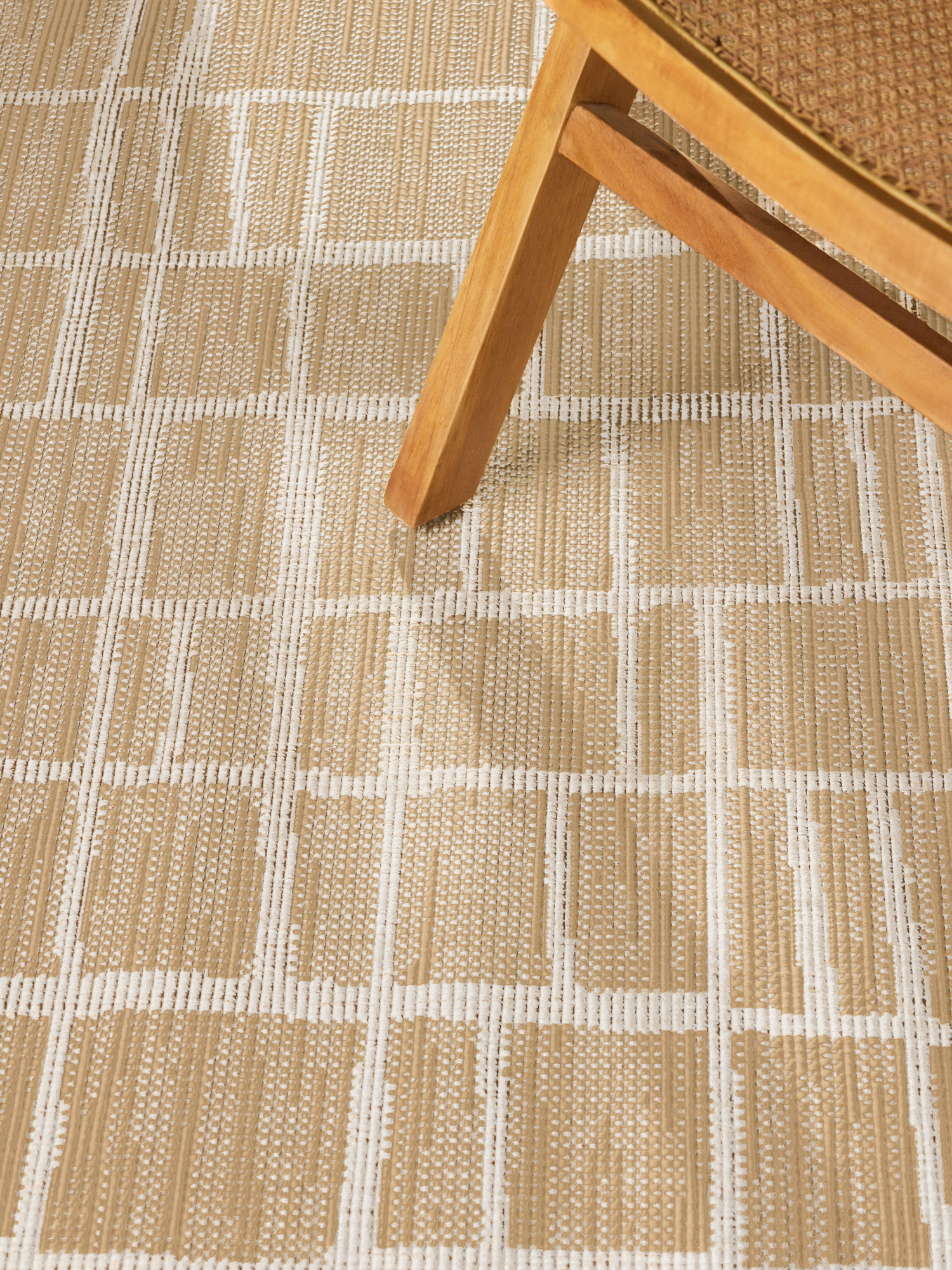 Ted Baker Haringey Rond Buitenkleed Jute Wit