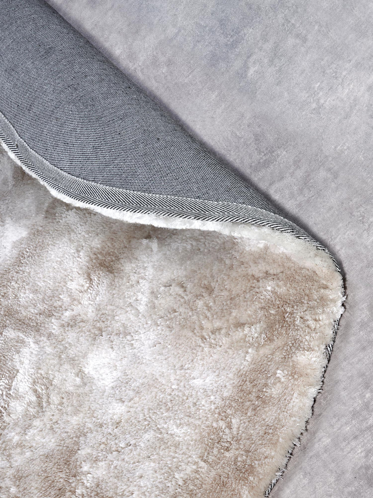 Elle Decoration Cosy Rond Hoogpolig Vloerkleed Creme