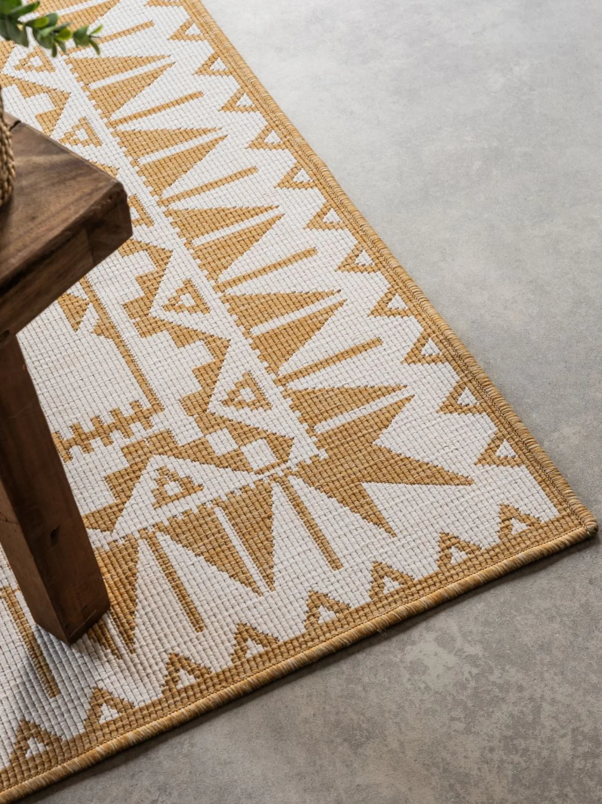 Elle Decoration Gemini Buitenkleed Dubbelzijdig Vloerkleed Geel