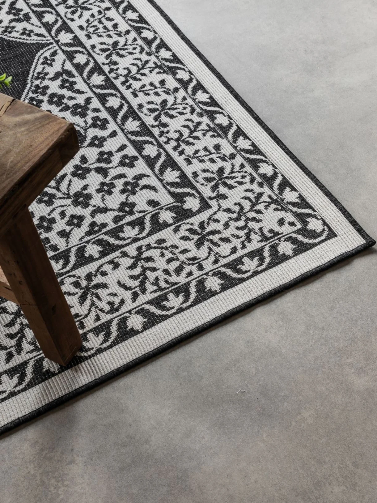 Elle Decoration Gemini Buitenkleed Dubbelzijdig Vloerkleed Zwart