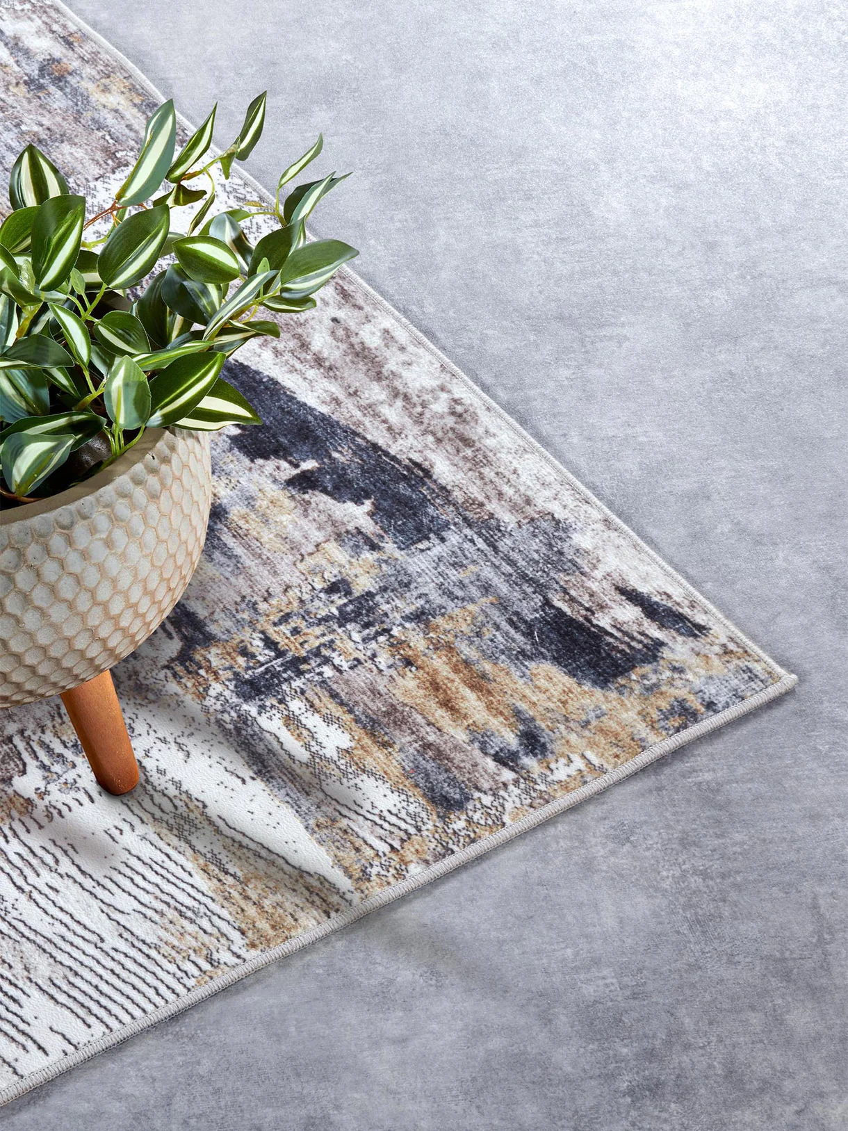 Elle Decoration Saveh Laagpolig Vloerkleed Antraciet Goud