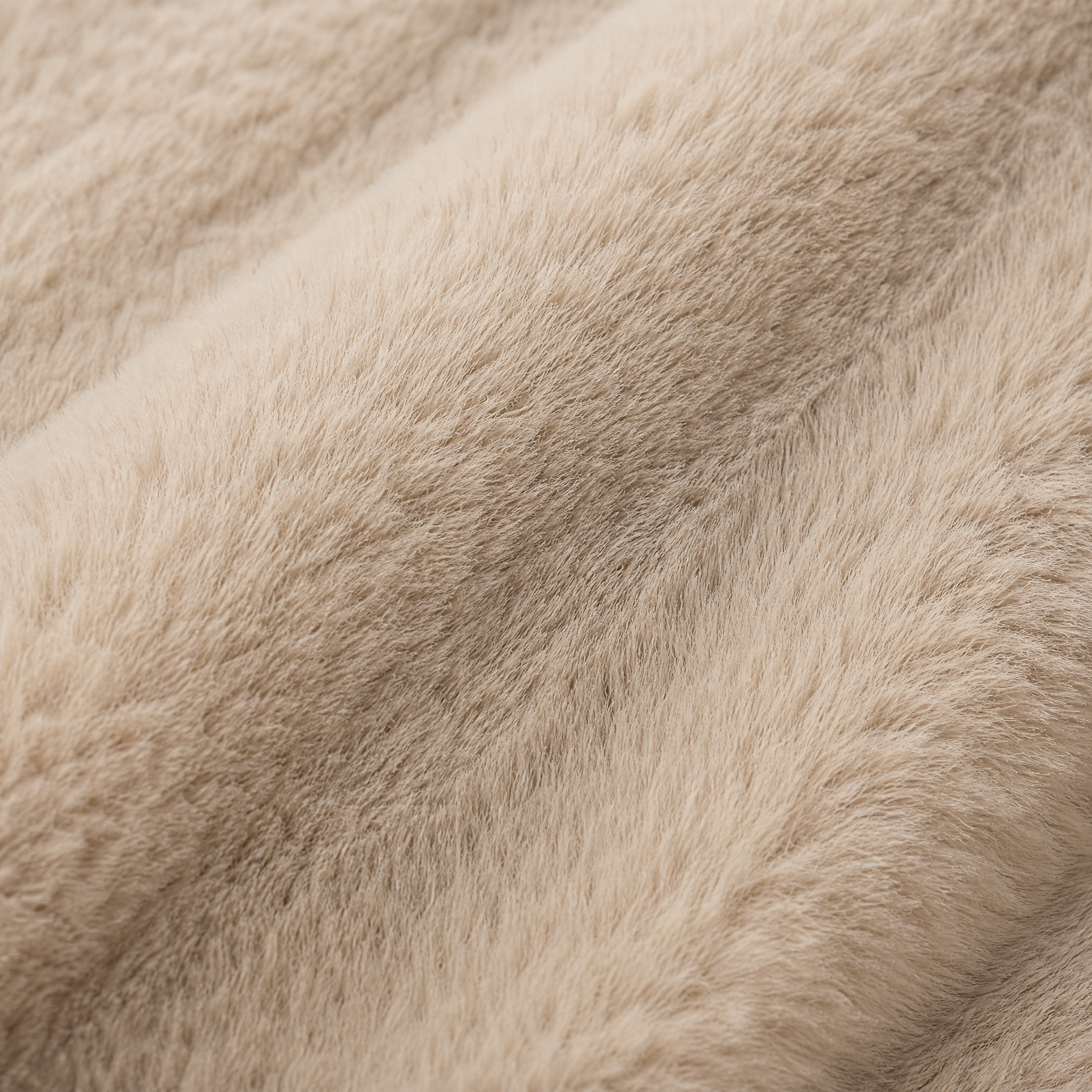 Comfy Fluffy - Effen Hoogpolig - Modern Vloerkleed - Beige