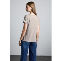 Street One Rounded V-Neck Shiny Shirt Smooth Sand Beige