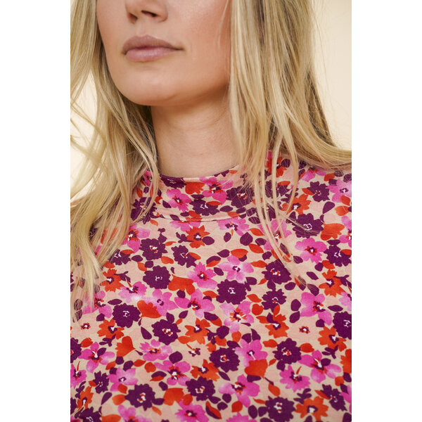 Geisha T-shirt Flowers  Geisha T-shirt Flowers