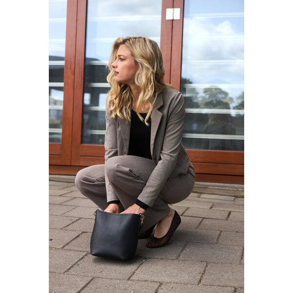 Red Button Skipper Punta Pinstripe  Red Button Skipper Punta Pinstripe