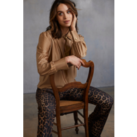 Helena Hart Top Seda Glans Camel