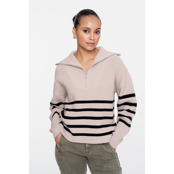 Geisha Pullover Zip Striped  Geisha Pullover Zip Striped