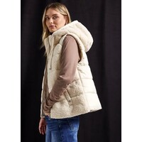 Street One Short Padded Teddy Mat Mix Vest savannah sand