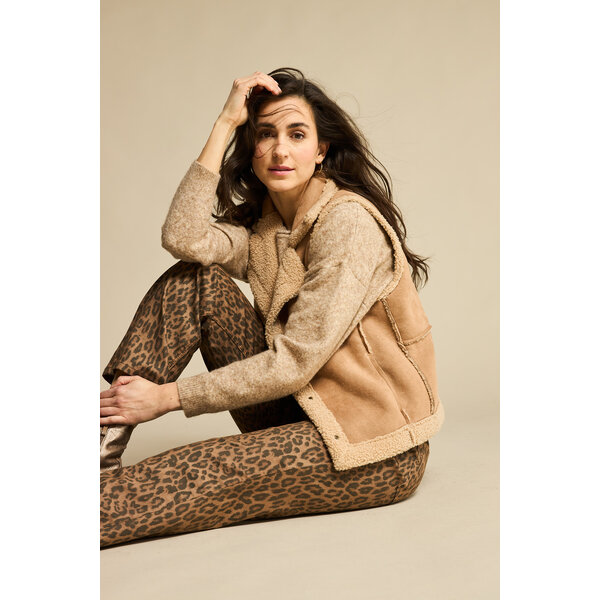 Red Button Teddy Gilet  Red Button Teddy Gilet