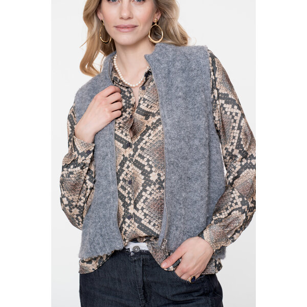 Geisha Pullover Sleeveless with Zipper  Geisha Pullover Sleeveless with Zipper