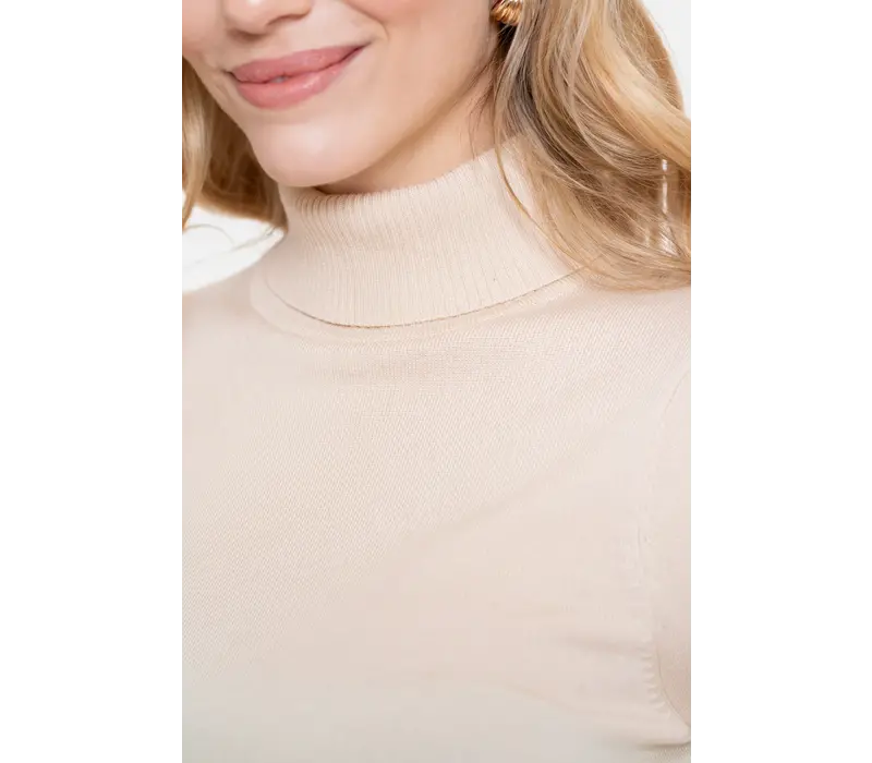 Geisha Pullover Col Pleated Shoulders Off White