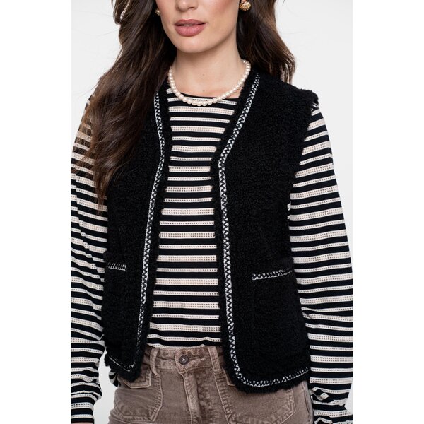 Geisha Gilet Teddy Embroidery  Geisha Gilet Teddy Embroidery