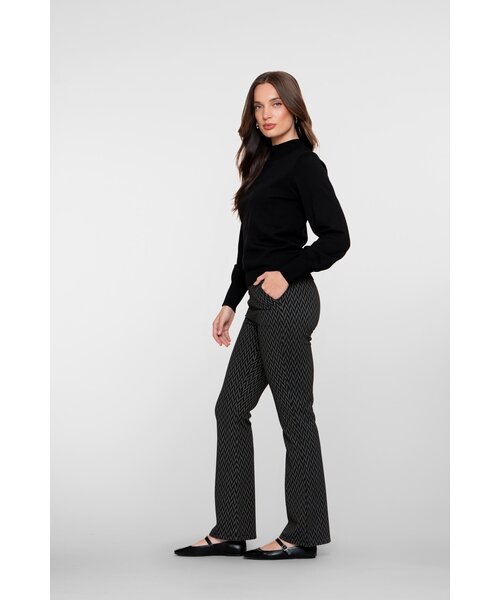 Geisha Geisha Flaired Pants
