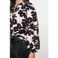 Geisha Blouse Flowers White