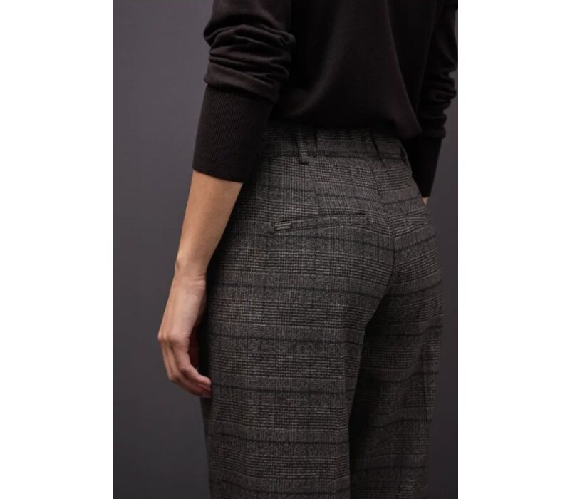 Street One Straight Leg Ruit Darkest Brown