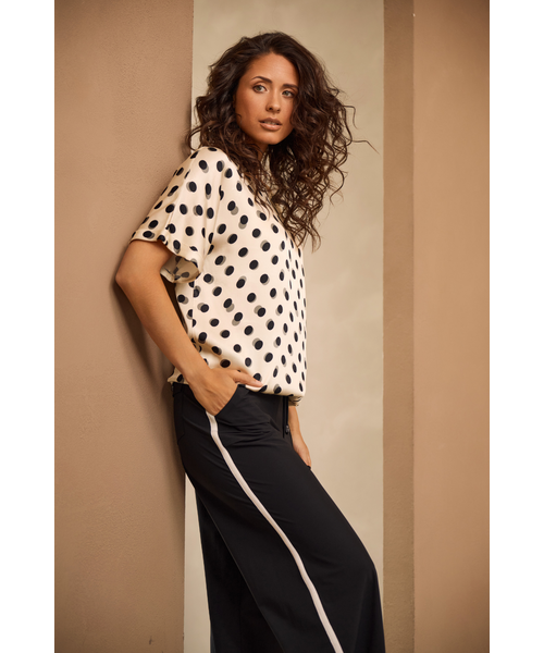 Helena Hart Helena Hart Top Row Print