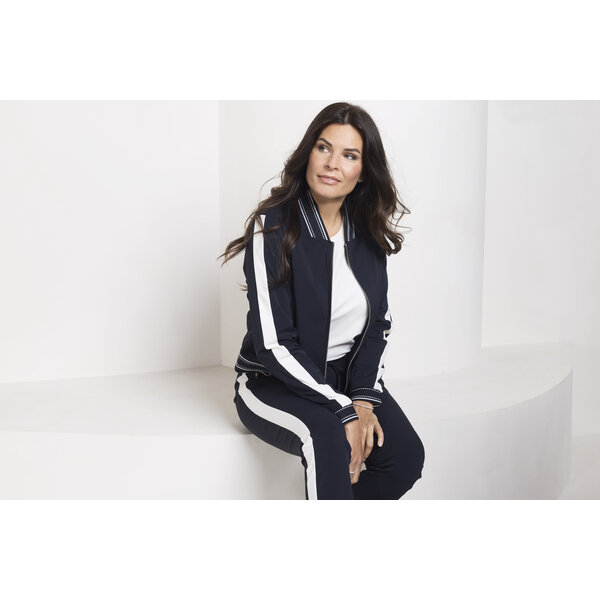 Zoso Sporty Travel Jacket 