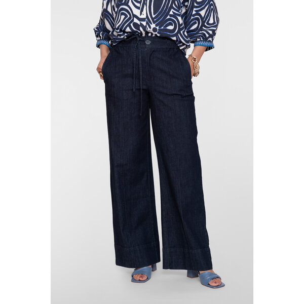 Geisha Jeans Wide Elastic Waist 