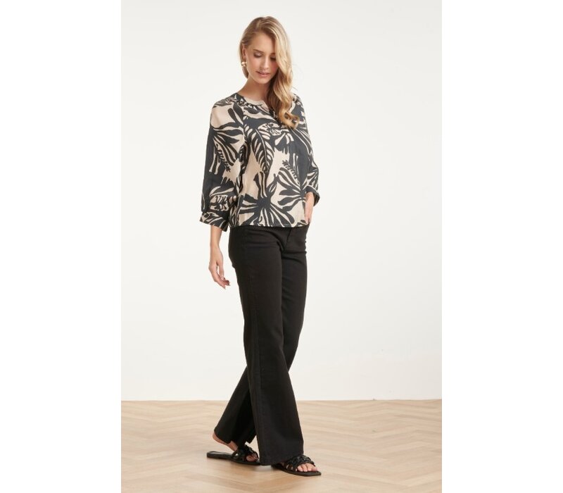 Smashed Lemon Top Off White Black