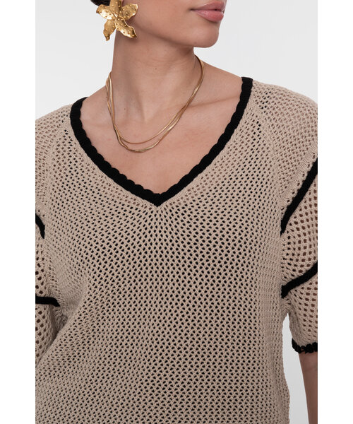 Geisha Geisha Pullover Raglan V-Neck