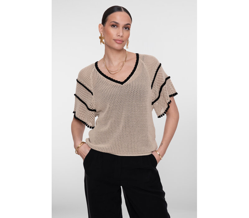 Geisha Pullover Raglan V-Neck Light Sand Black