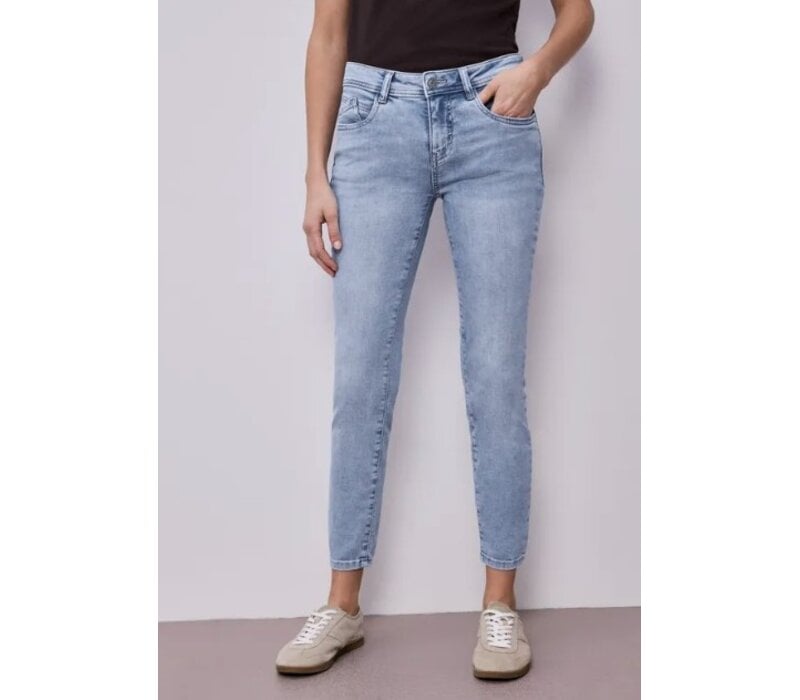 Street One York Mid Waist Light Blue Random Wash