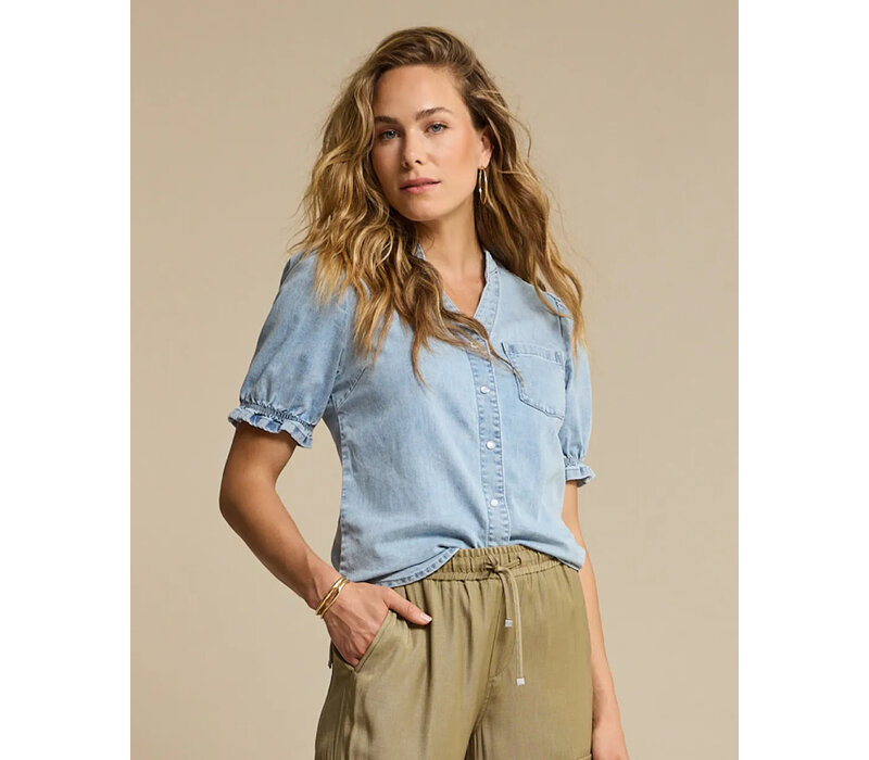 Red Button Victoria Blouse Denim Whitebleach