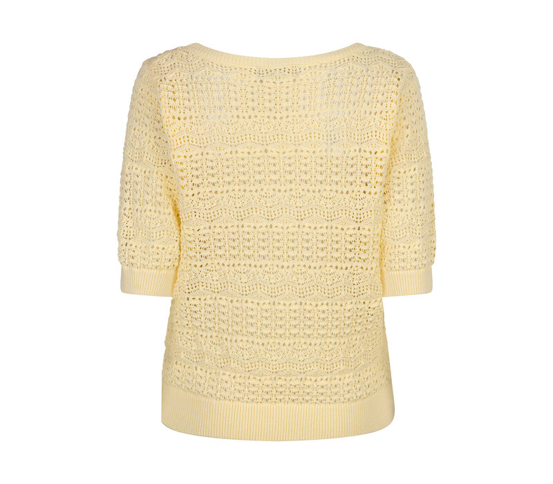 Red Button Sweet Ajour Butter Yellow