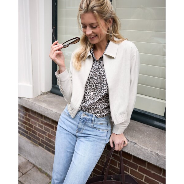 Red Button Bomber Jacket Linenlook 