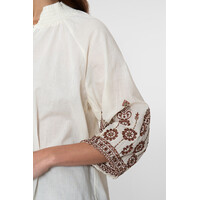 Geisha Blouse Embroidered Sleeves Off White Ginger