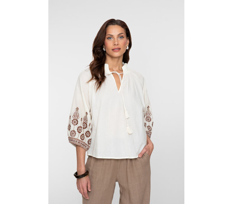 Geisha Blouse Embroidered Sleeves Off White Ginger
