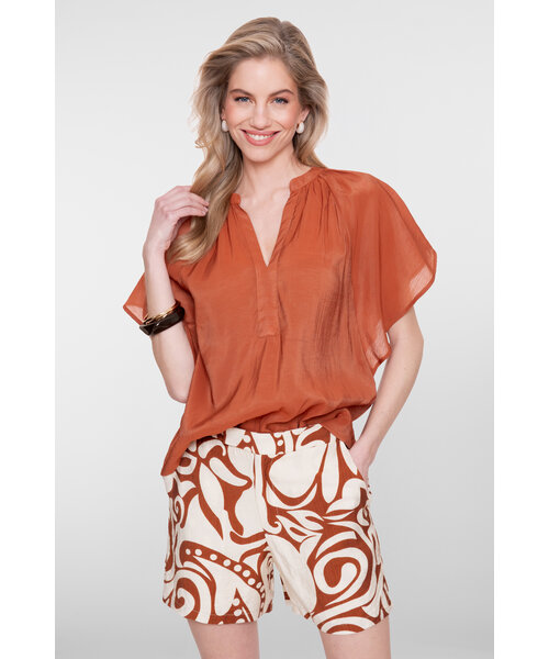 Geisha Geisha Top Bat Sleeve
