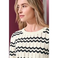 Street One Bi Colored Zig Zag Sweater Off White