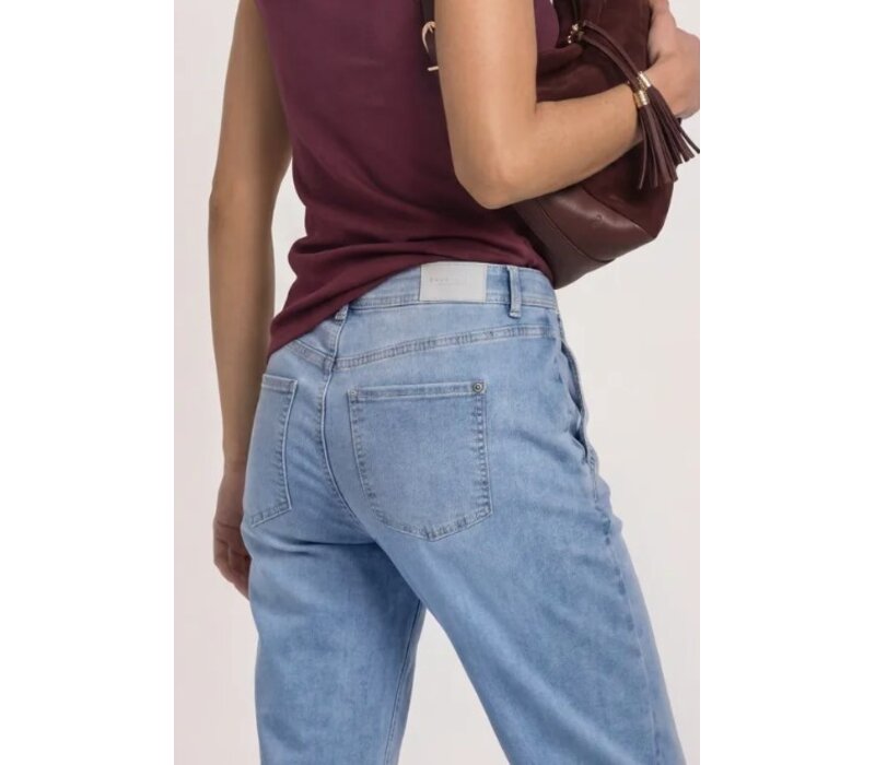 Street One Karlie Barrel High Waist Light Blue Wash