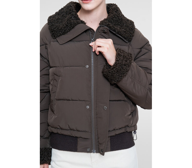 Geisha Jacket Teddy Collar Dark Brown