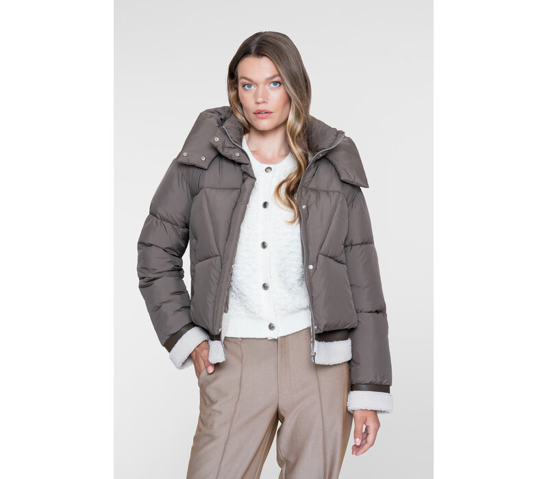 Geisha Jacket Short with Teddy Brown