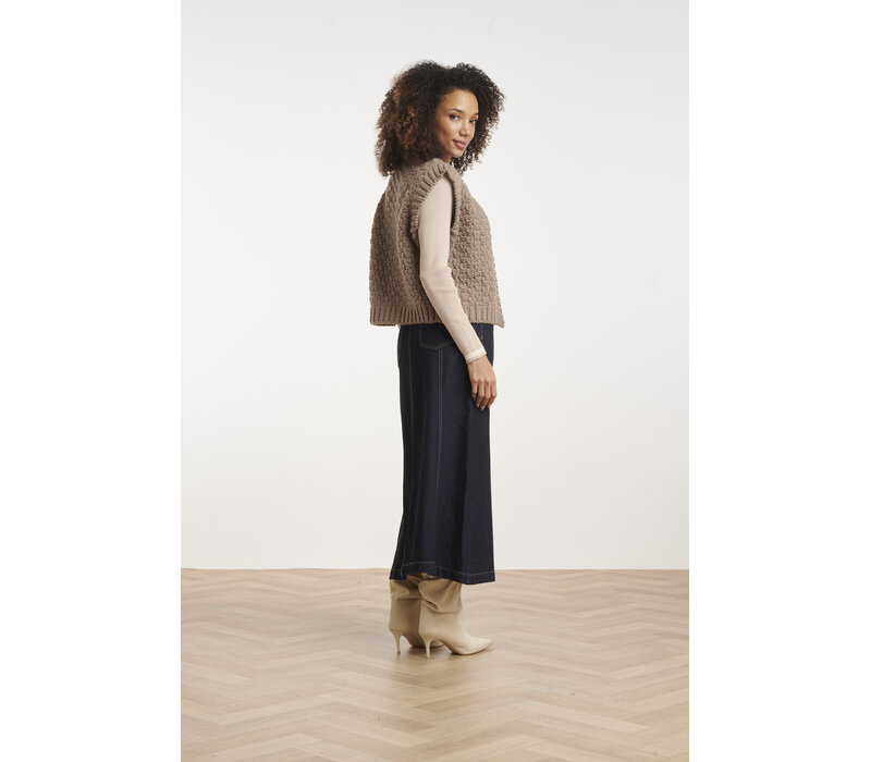 Smashed Lemon Knit Gilet Taupe