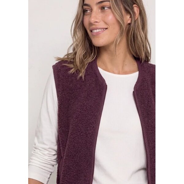 Street One Short Teddy Vest Corduroy Details 