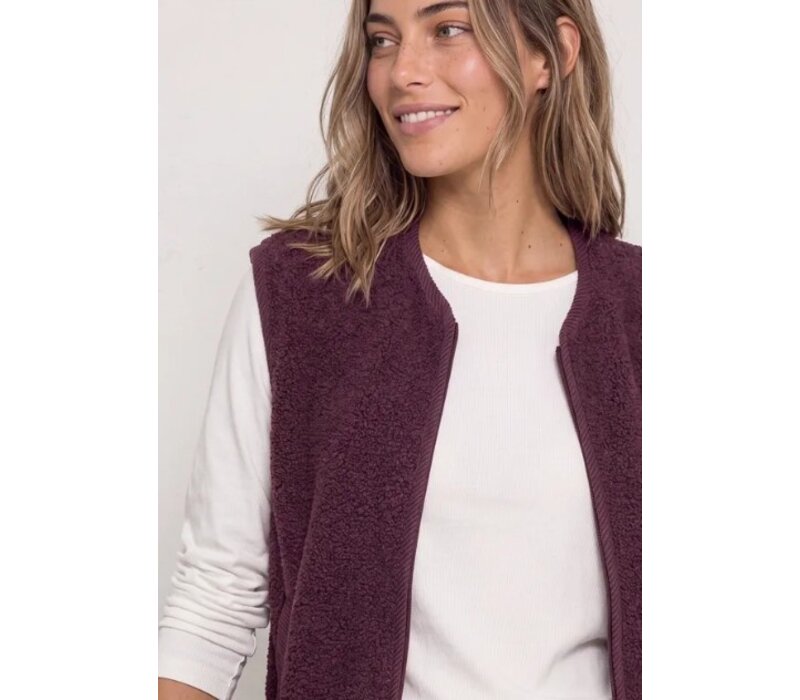 Street One Short Teddy Vest Corduroy Details Rustic Rouge