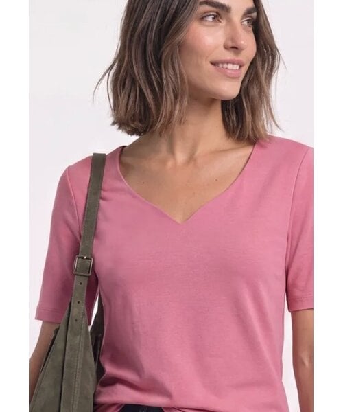 StreetOne Street One Ada Heart Neck