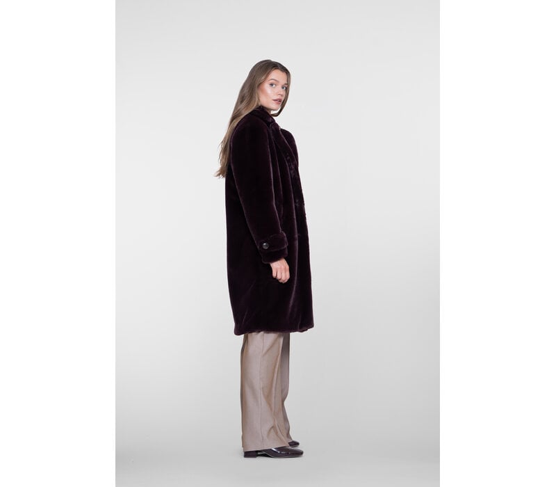 Geisha Coat Long Fur Burgundy