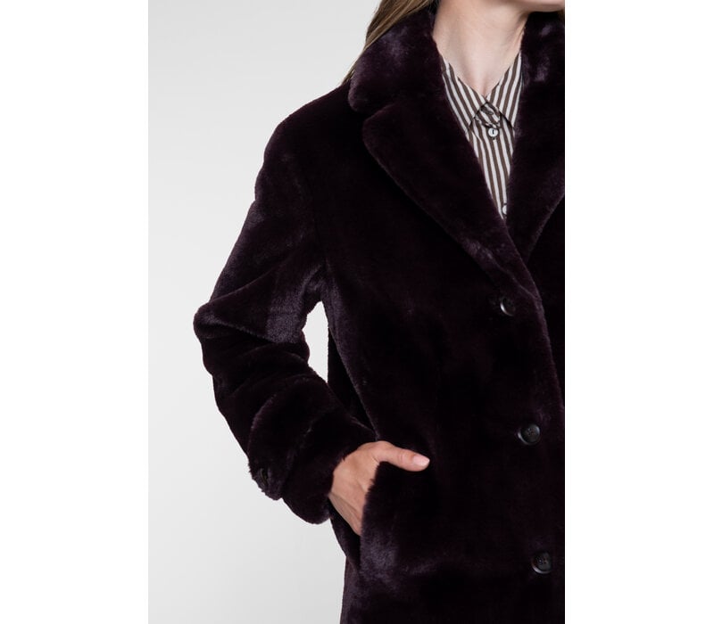 Geisha Coat Long Fur Burgundy