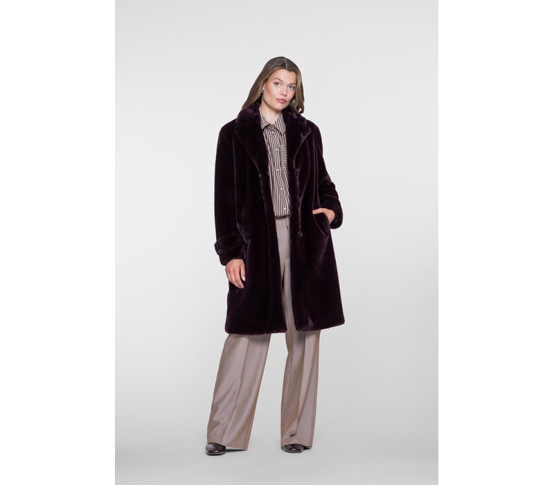 Geisha Coat Long Fur Burgundy