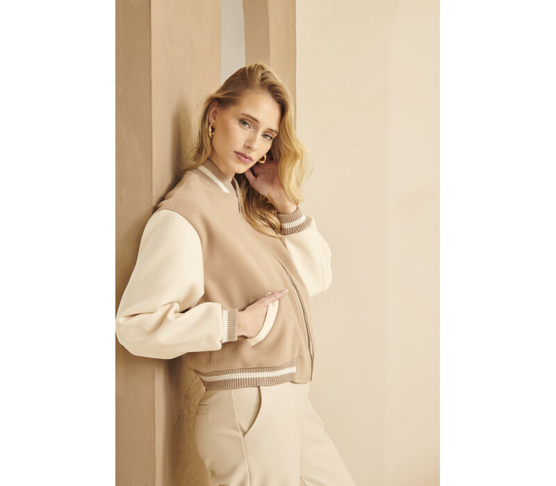 Smashed Lemon Jacket Dark Sand Off White