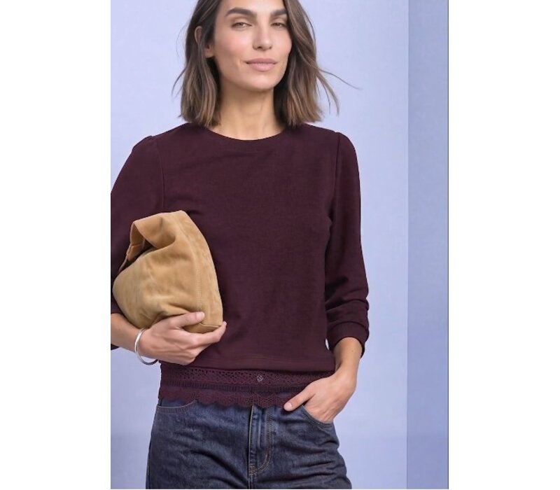 Street One Style with Lace Cuff Rustic Rouge