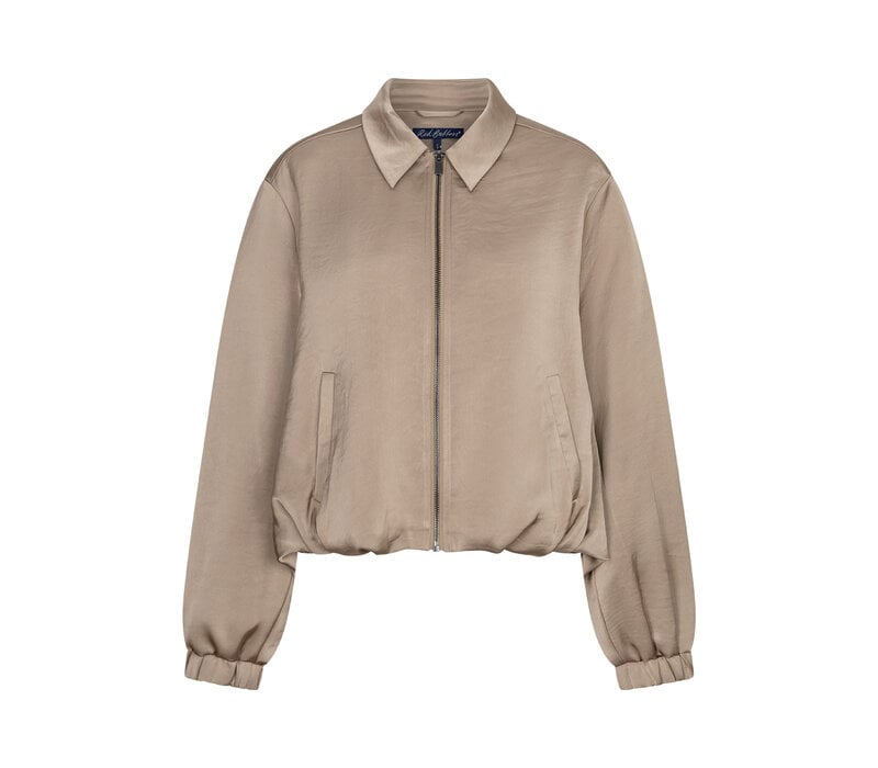 Red Button Avy Satin Latte
